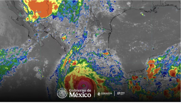 ‘Polo’ recupera fuerza: Es huracán categoría 5 de nuevo